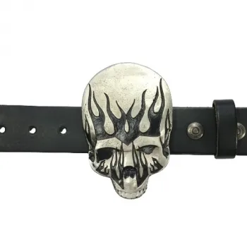 Belt Buckle Skull with black flames with belt
